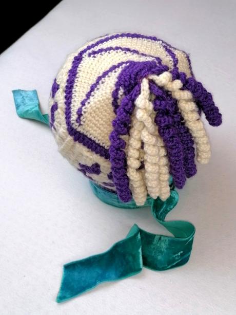 Krásna čiapočka z merina, 86