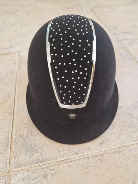 Jazsdecka prilba horze swarovski m, horze