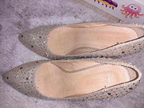 Kamienkové lodičky, 37