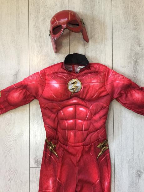 Chlapčensky kostym falsh 6-8 rokov, 