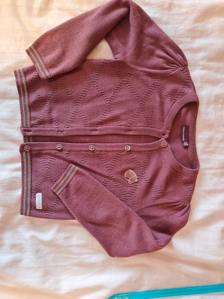 Šaty, svetrík, blúzka, sergent major,110