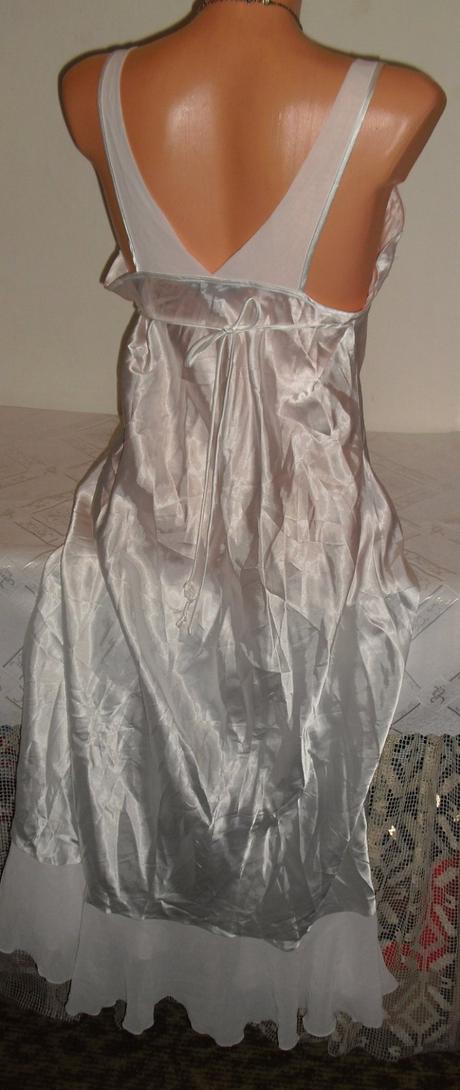 126 cm donatella svadobna kosielka,