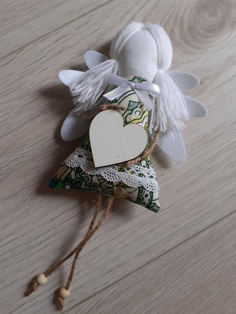 Malý m.i.l.y anjelik etno, 