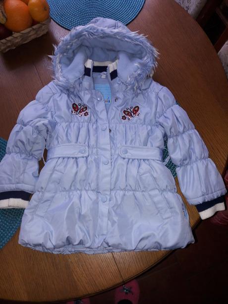 Zimna bundicka, smile,98