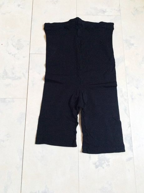 Elastické jemné legínky nad kolená, l