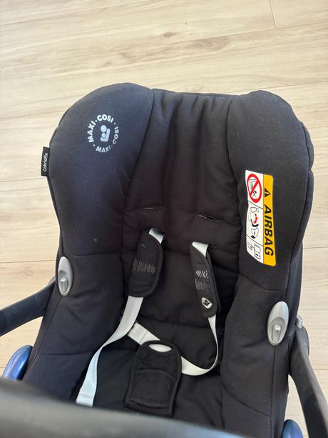 Autosedacka, maxi cosi