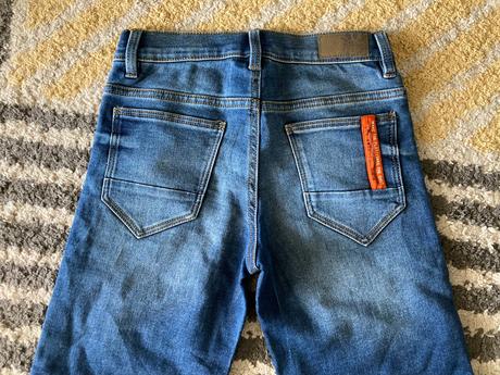 Riflové kraťase, c&a,140