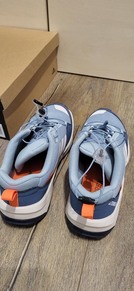 Tenisky terrex, adidas,36