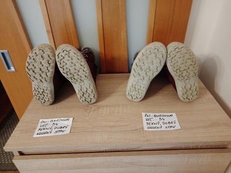 Dievč. zimné nepremokavé čižmy zn.quechua veľ.34, 34