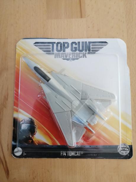 Top gun maverick stíhačka, 