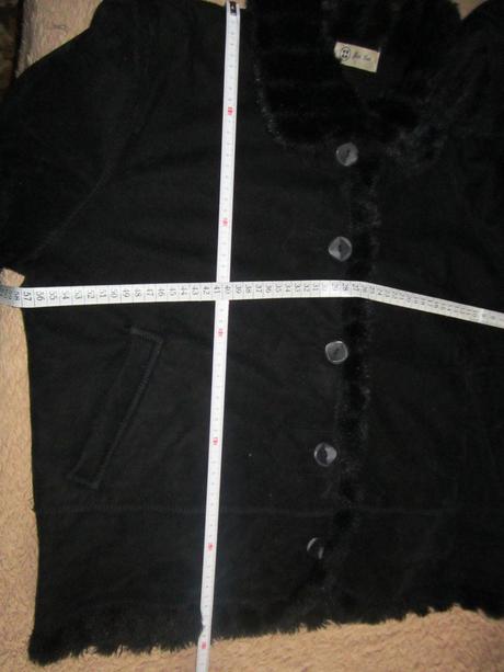 1729. čierna bunda, l