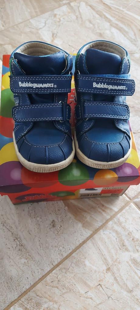 Topánky baťa, bubble gummers,21