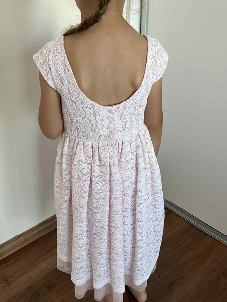 Sviatočné šaty s čipkou a tylom, h&m,116