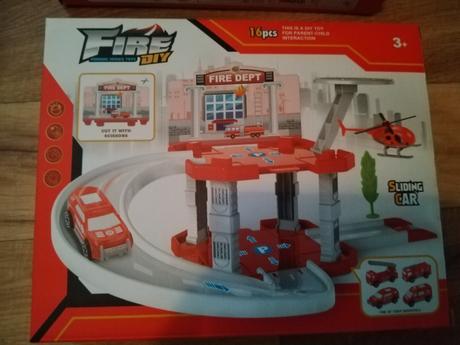 Draha/garáž pre autá, 