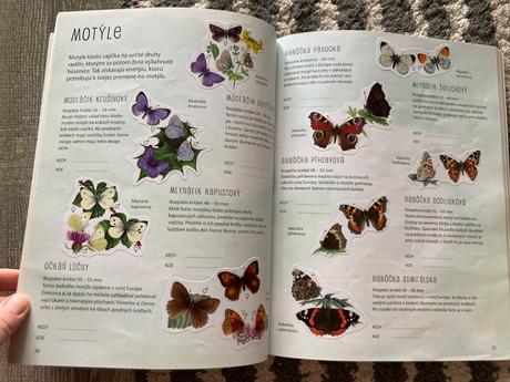 Kniha o zvieratách s nálepkami-zoo,záhrada,motýle,