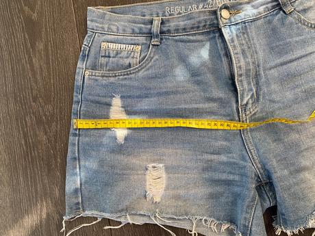 Dámské kraťasy velk.42, xl