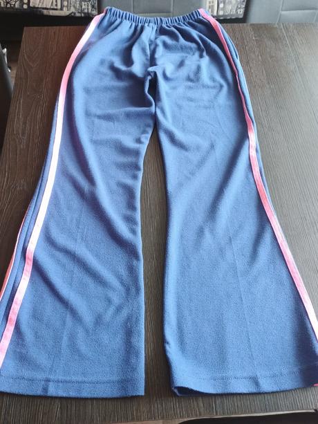 Tepláková súprava, 146