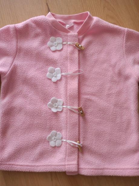 Flisovy ružový kabátik, 104