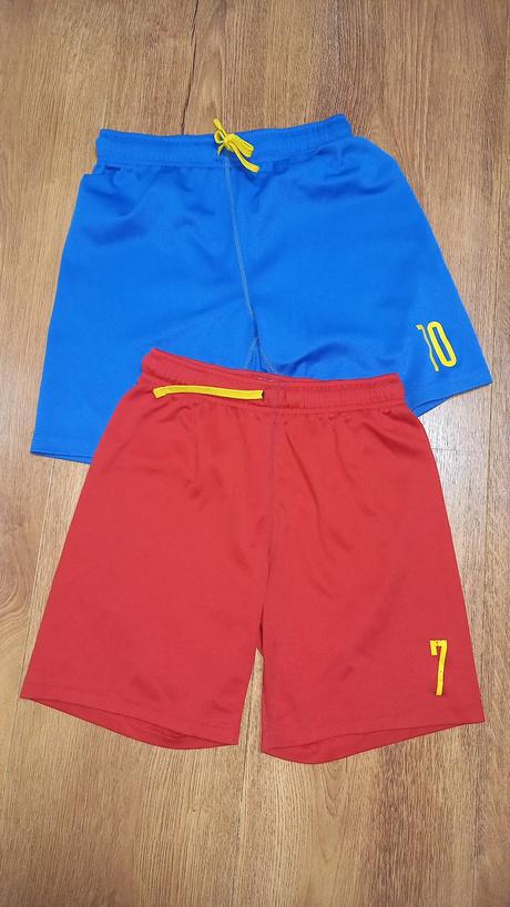 Sportove kratasy 2ks, h&m,146