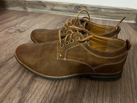 Spoločenské topánky, 38