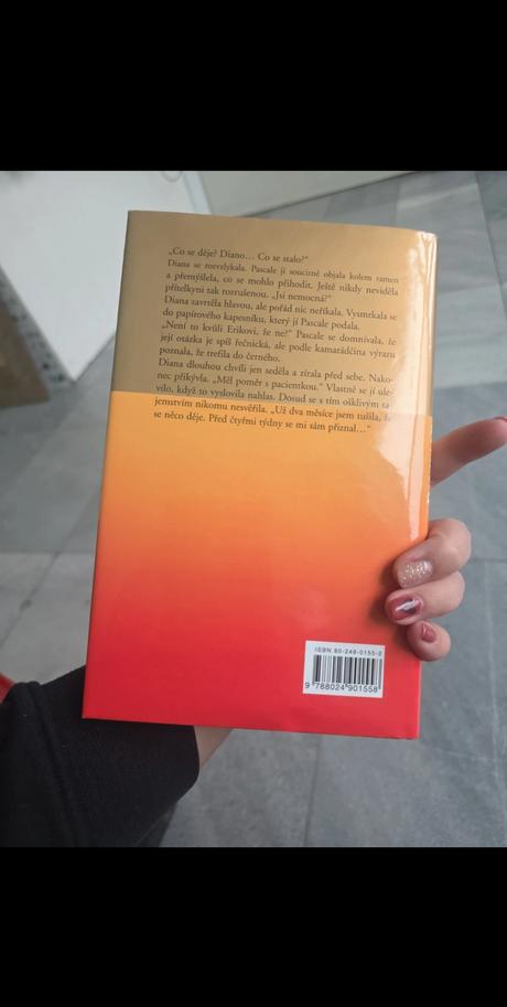 Kniha od danielle steel, 