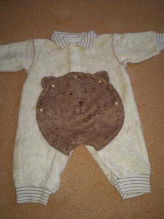 Prechodny chlpaty overalcek, 68