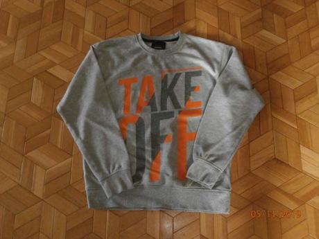 Mikina s nápisom, reserved,164