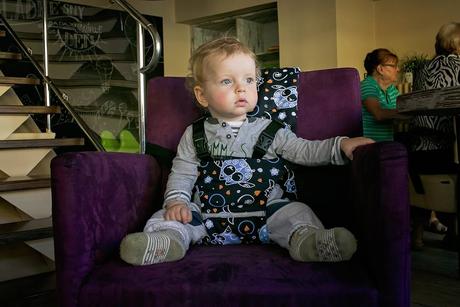 Cestovná jedálenská stolička , 