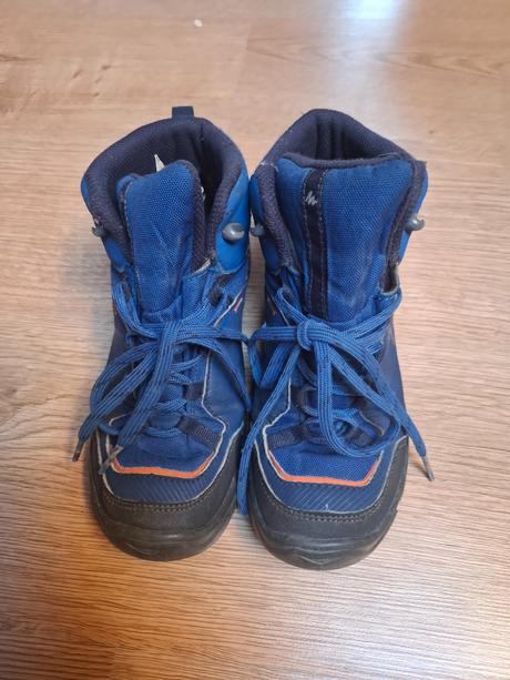 Turisticke topanky vel 35, quechua,35