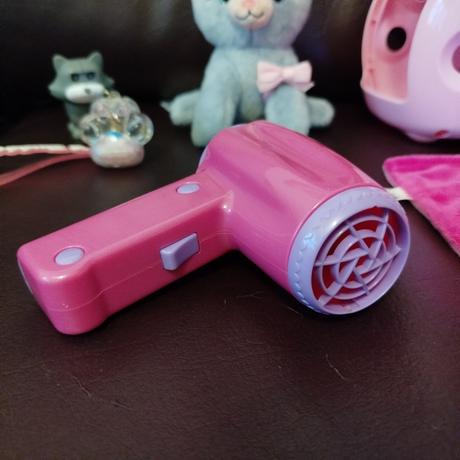 Kadernícky salón s mačičkou,