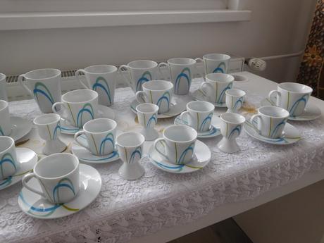 Porcelánová sada na čajík+kapučíno+kávičku-nová, 