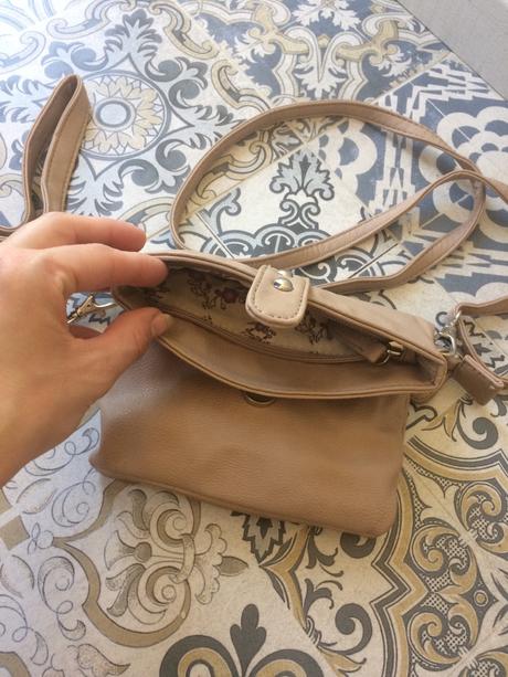 Crossbody kabelka,