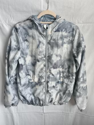 Tenká sivá bundička, sinsay,152