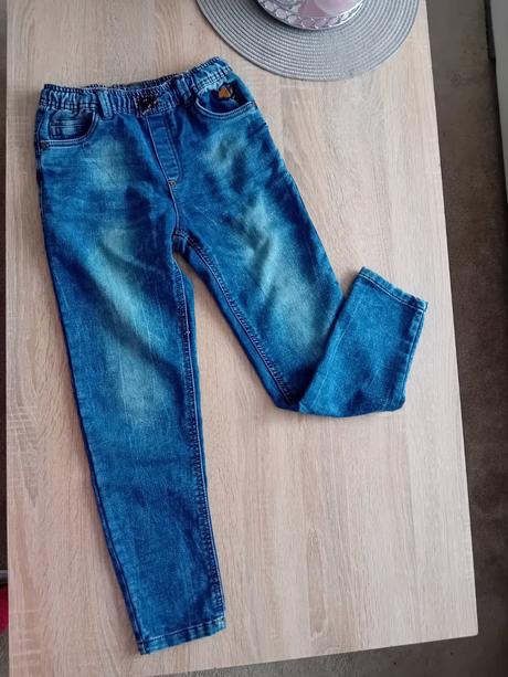 Chlapčenské nohavice, 134