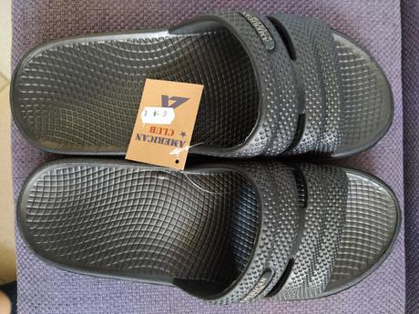 Gumové šľapky, 45