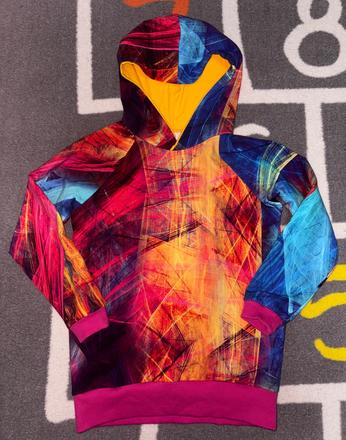 Mikina handmade v.122/128 top stav, 122