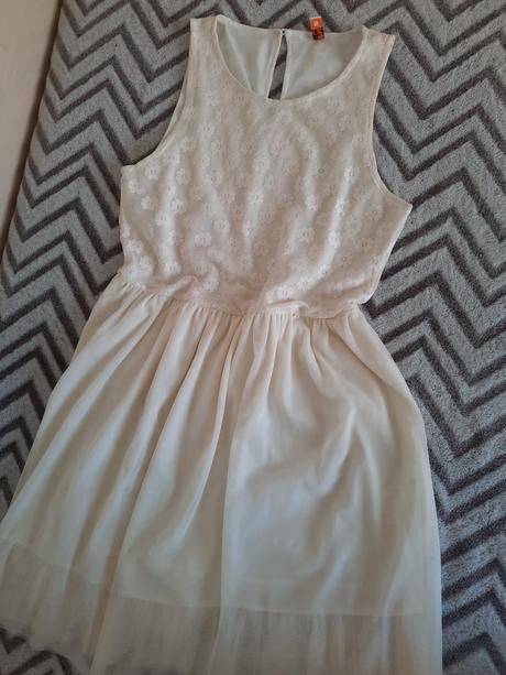 Šaty s čipkou, orsay,s