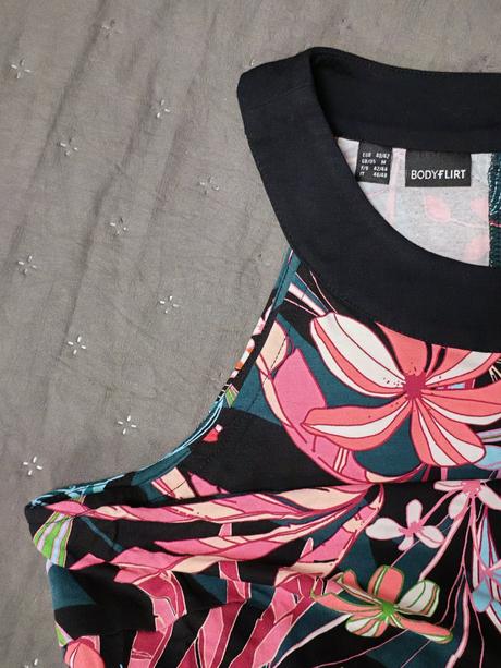 Letné spoločenské maxišaty, 40 / m