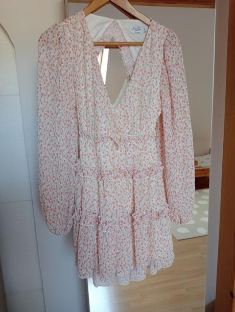 Šaty s kvietkami, xs