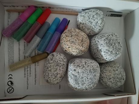 Maľovanie kameňov,