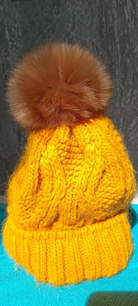Zateplená čiapka, 158