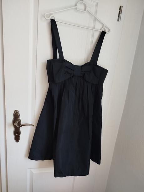 Tára jarnom šaty spolocenske, 40