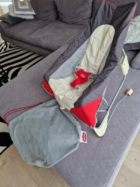 Prenosne hojdacie lehátko tiny love, 