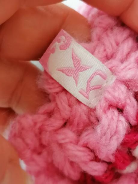 Kari traa-nákrčník zo zmesi merina, s