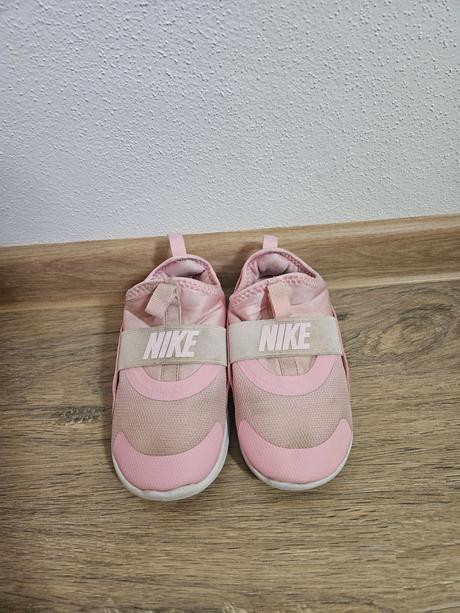 Botasky nike velkosť 26 + sandálky, nike,26