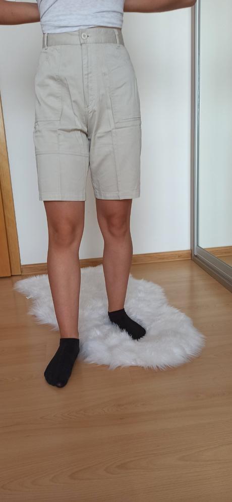 Šortky pre dámy, 26 / 28