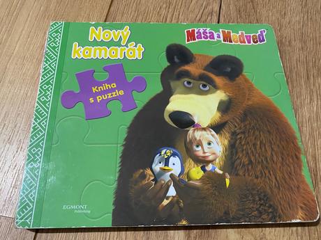 Máša a medveď nový kamarát kniha s puzzle,