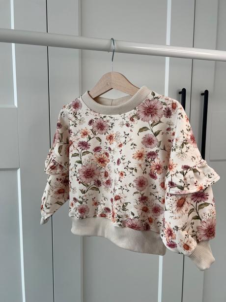 Dievčenská mikina s kvietkami a volánikmi, lindex,86