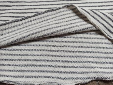 Pulóvrik america today xs/s, xs