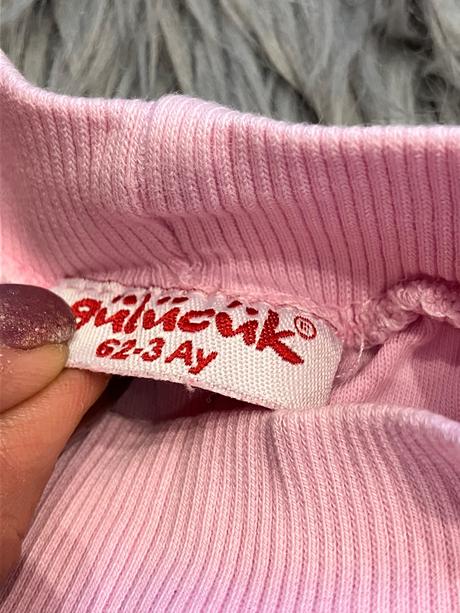 Dievčenské polodupačky s nápisom (62), 62